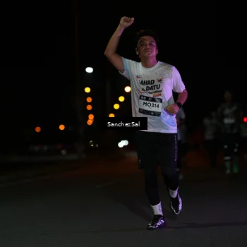 Runner Photo 7662122