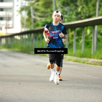 Runner Photo 7662138