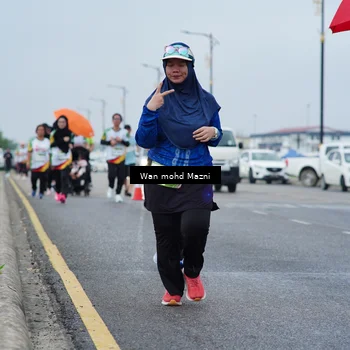 Runner Photo 7662153