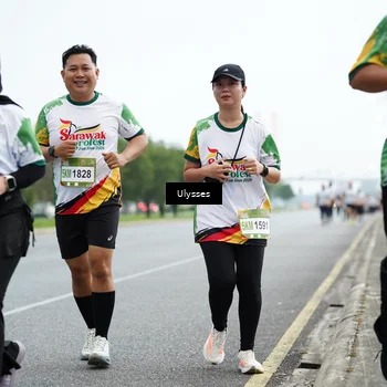 Runner Photo 7662184