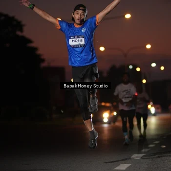 Runner Photo 7662186