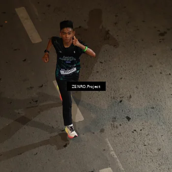 Runner Photo 7662191