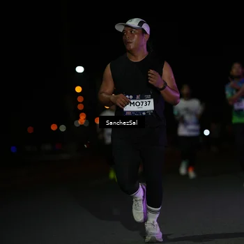 Runner Photo 7662204