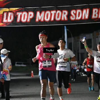 Runner Photo 7662227
