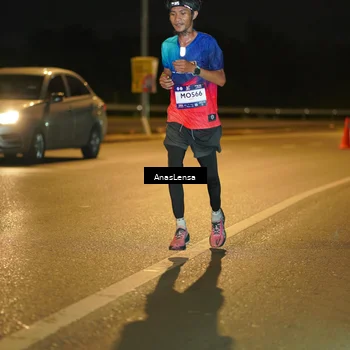 Runner Photo 7662236