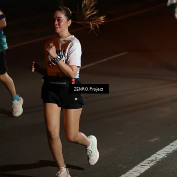 Runner Photo 7662263