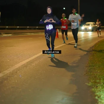 Runner Photo 7662267