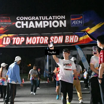 Runner Photo 7662278
