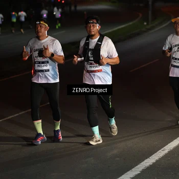 Runner Photo 7662311
