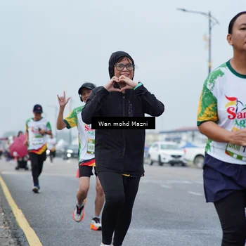 Runner Photo 7662388