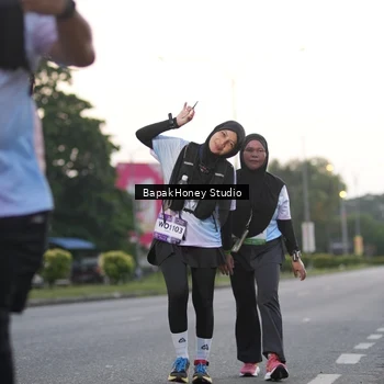 Runner Photo 7662404