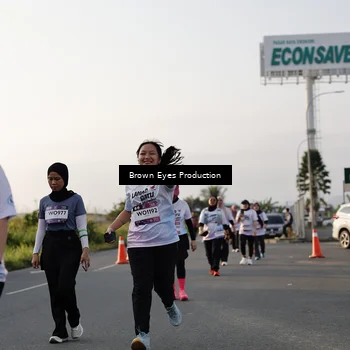 Runner Photo 7662428
