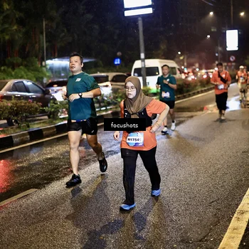 Runner Photo 7662444