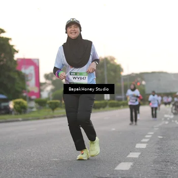Runner Photo 7662445