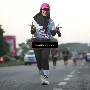 Runner Photo 7662446