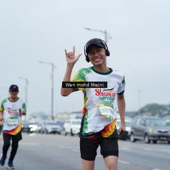 Runner Photo 7662454