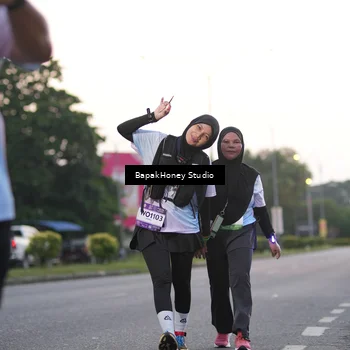 Runner Photo 7662461