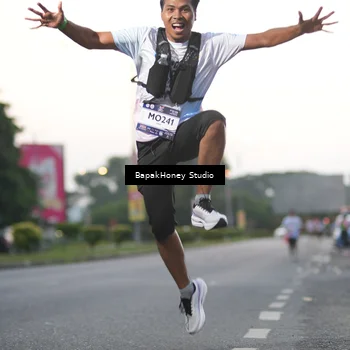 Runner Photo 7662466