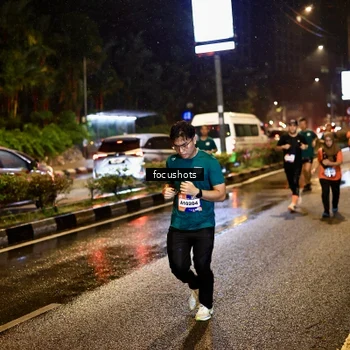 Runner Photo 7662471