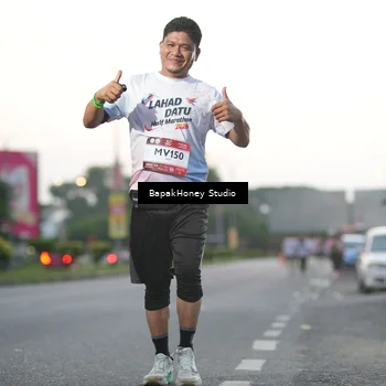 Runner Photo 7662472