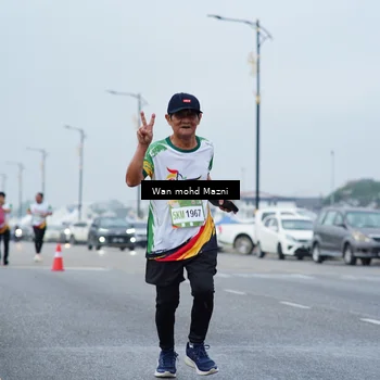 Runner Photo 7662479