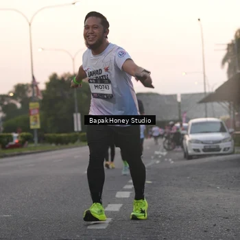 Runner Photo 7662484