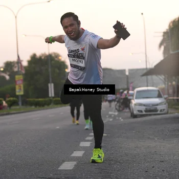 Runner Photo 7662486