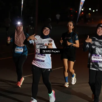 Runner Photo 7662488
