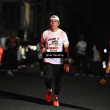 Runner Photo 7662493