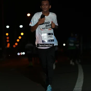 Runner Photo 7662506