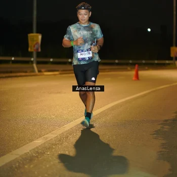 Runner Photo 7662525
