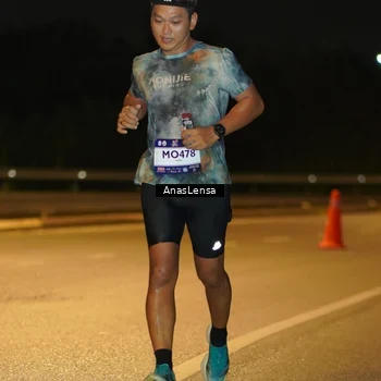 Runner Photo 7662527