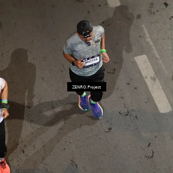 Runner Photo 7662536