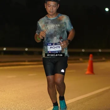 Runner Photo 7662538