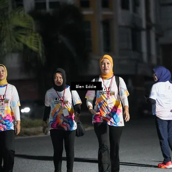 Runner Photo 7662541