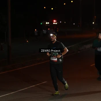 Runner Photo 7662546