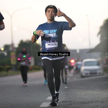 Runner Photo 7662549