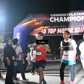Runner Photo 7662596