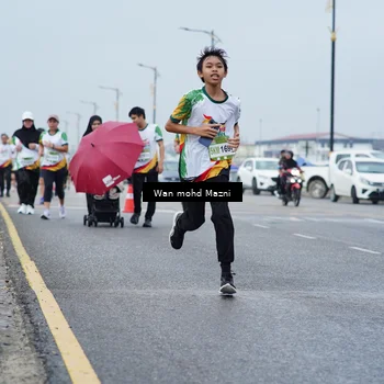 Runner Photo 7662620