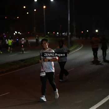 Runner Photo 7662629