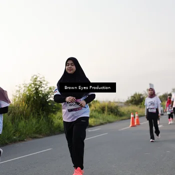 Runner Photo 7662635