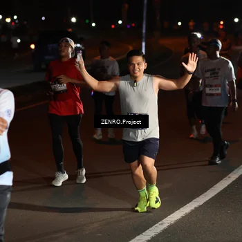 Runner Photo 7662658