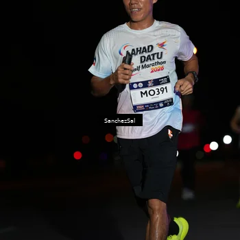 Runner Photo 7662660