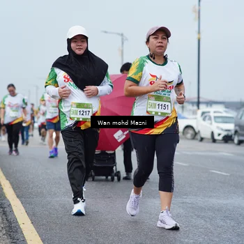 Runner Photo 7662668