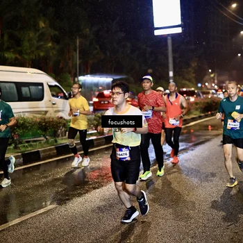 Runner Photo 7662673
