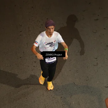 Runner Photo 7662692