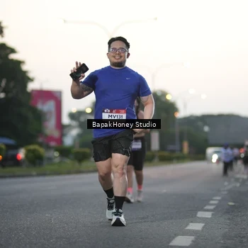 Runner Photo 7662721