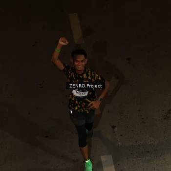 Runner Photo 7662733