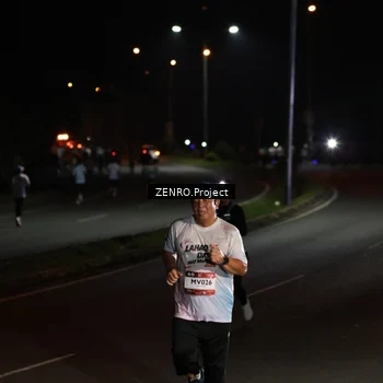 Runner Photo 7662764