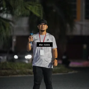 Runner Photo 7662772
